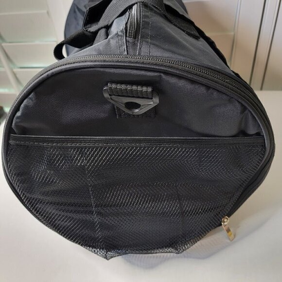 Rare Rolling Stones 2015 Zip Code Tour VIP Duffel bag and VIP Badge - Picture 7 of 11